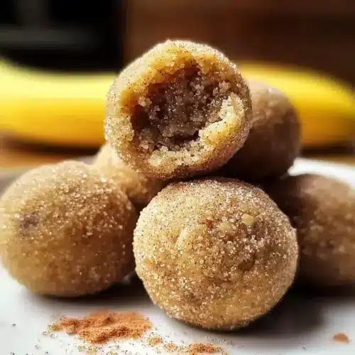 Banana Cinnamon Energy Bites