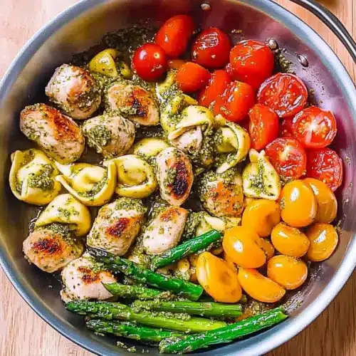 Pesto Chicken Tortellini and Veggies